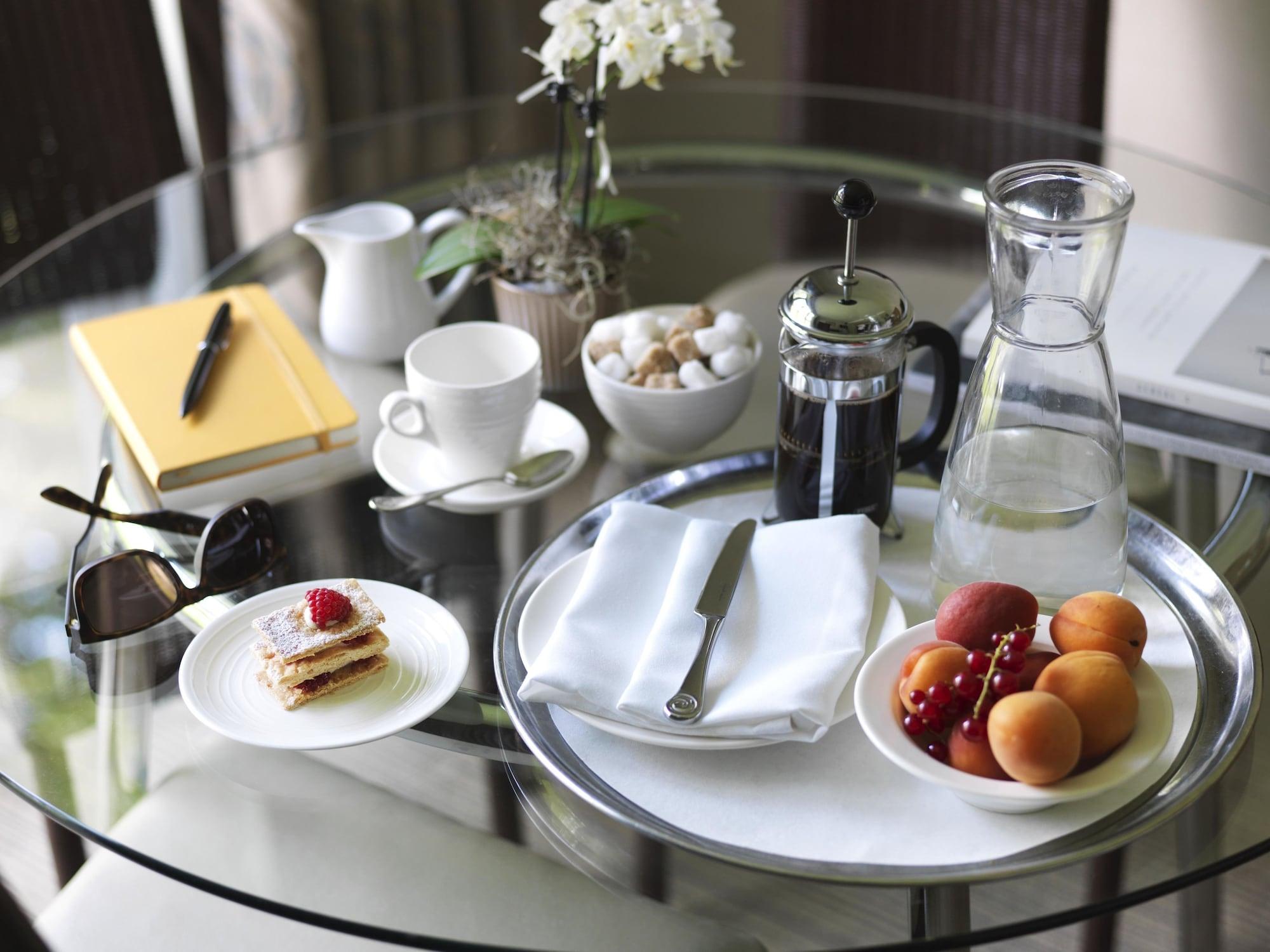 Hotel The Runnymede On Thames (Adults Only) Egham Exteriér fotografie